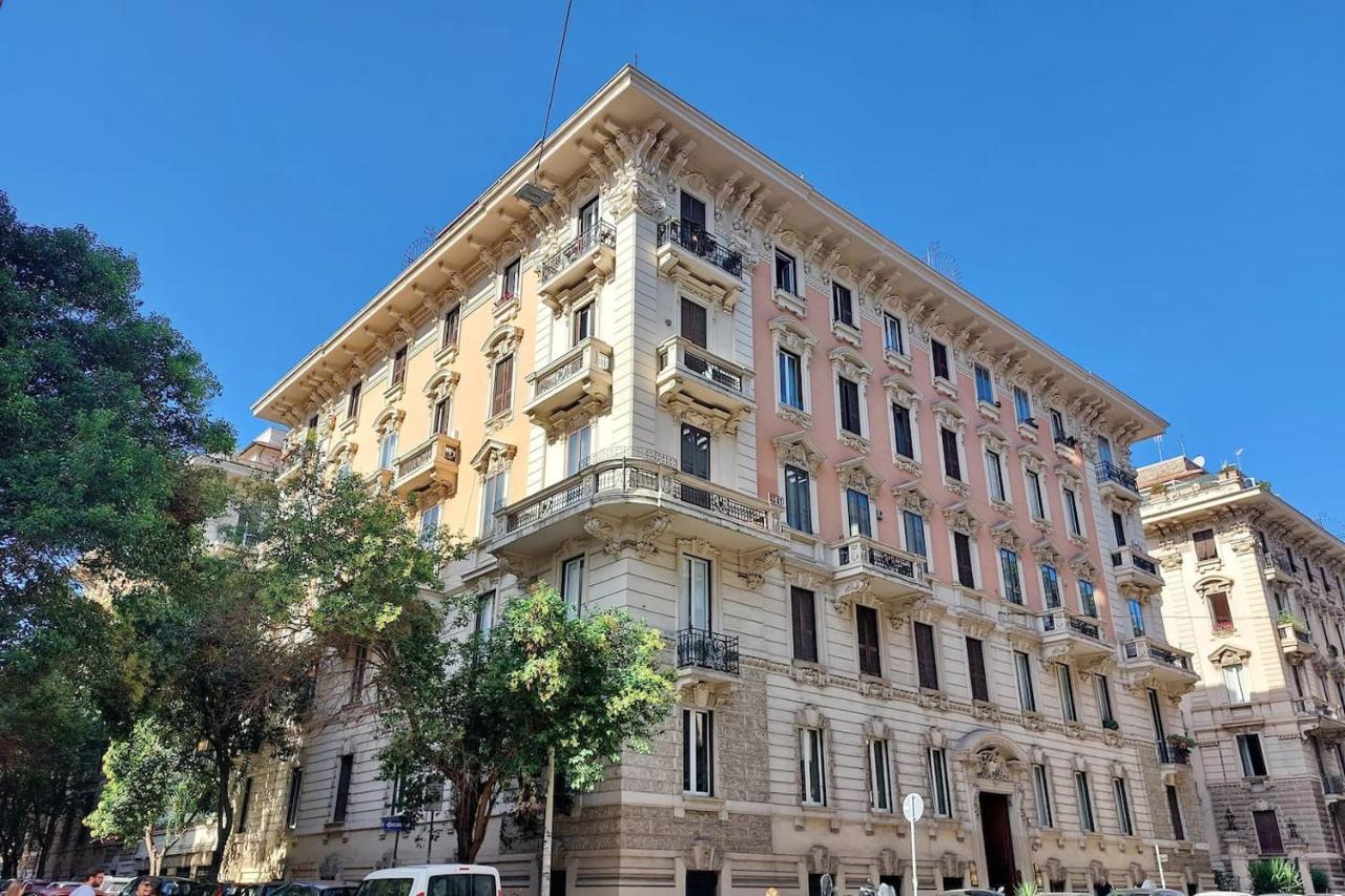Appartamento "Corso - Cuore Di Roma" By FlatinRóma Kültér fotó